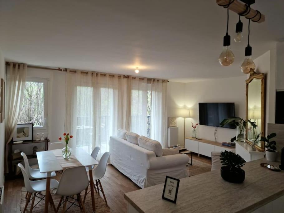 Cozy Apartment Near Paris Clamart Dış mekan fotoğraf